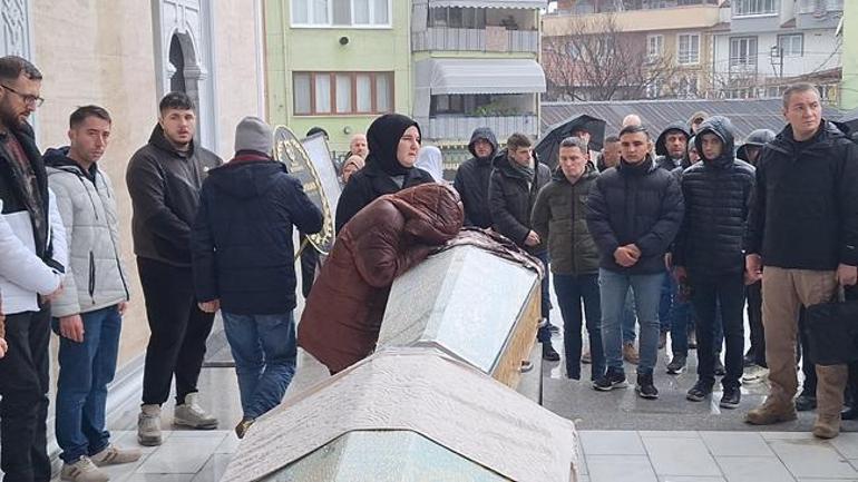 Farklı şehirlerde aynı gün hayatını kaybettiler! Dede ve toruna acı veda