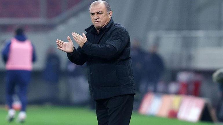 Fatih Terim'den galibiyet sonrası Samet Akaydin sözleri