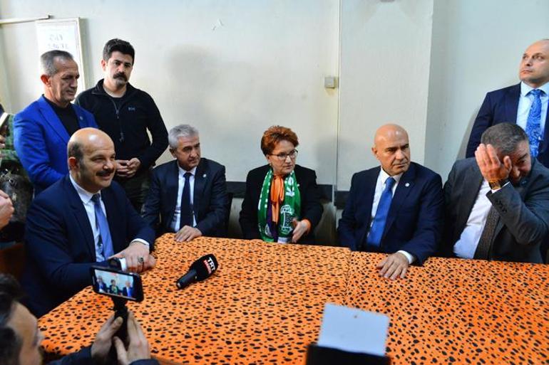 Meral Akşener'den Balıkesir'de esnaf ziyareti