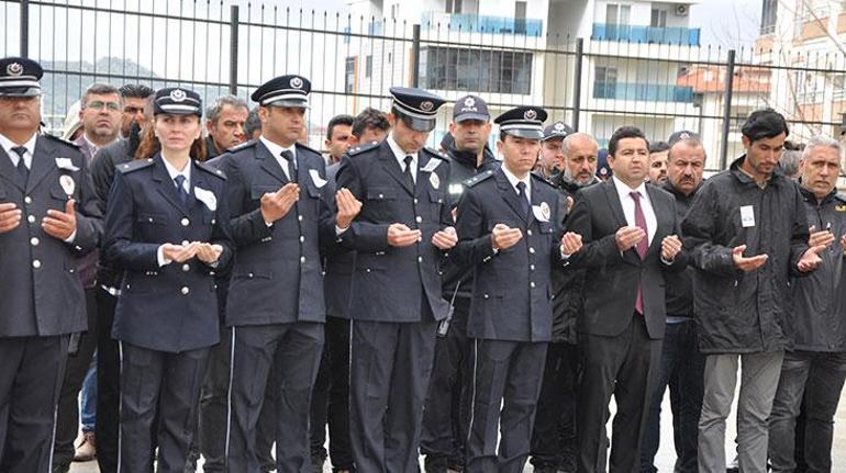 Görev başında hayatını kaybeden polis için tören düzenlendi