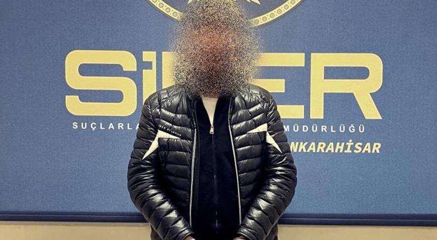 Kendisi gibi öğrenci olan arkadaşını 108 bin TL dolandırdı