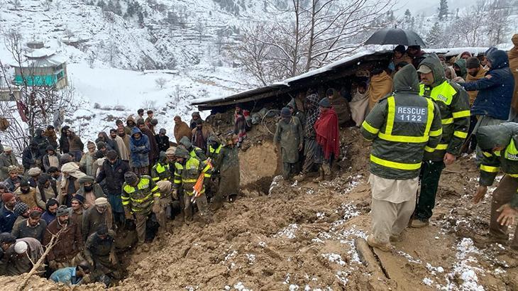 Pakistan’da şiddetli yağışlar can aldı: En az 37 ölü