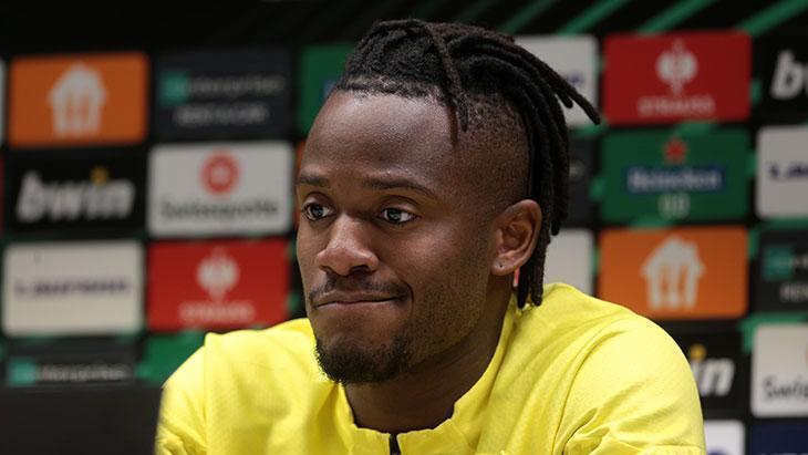 Fenerbahçe’de Michy Batshuayi’den İsmail Kartal cevabı! ‘Oynamak istiyorum’