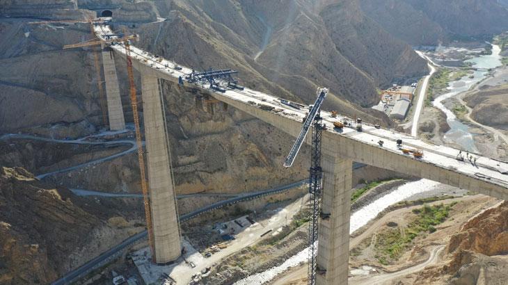 Yusufeli Viyadüğü tamamlandı