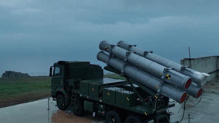 ATMACA Füzesi hedefini başarıyla vurdu! ‘Gelen sese kulak verin; o ses bizi geleceğe taşıyacak’