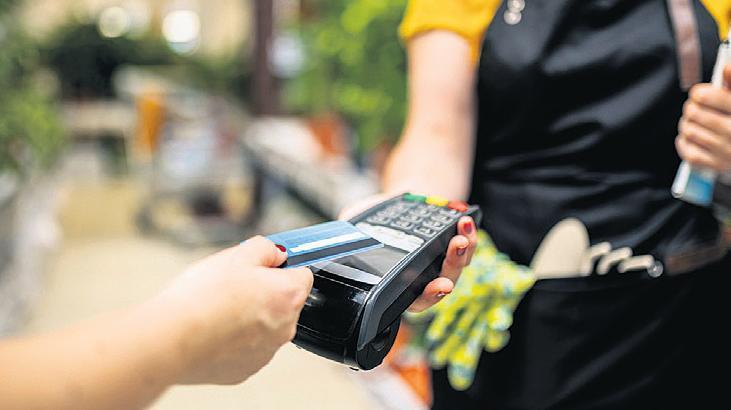 Kart ve kredide limitler daralıyor