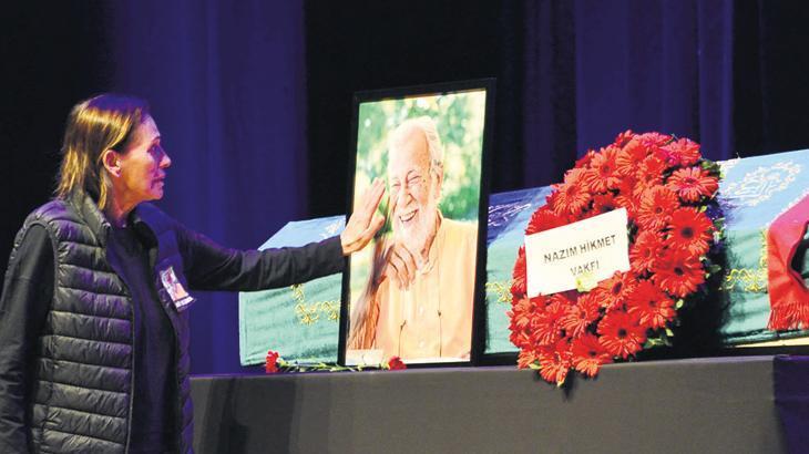 Çiçek Arif’e son veda