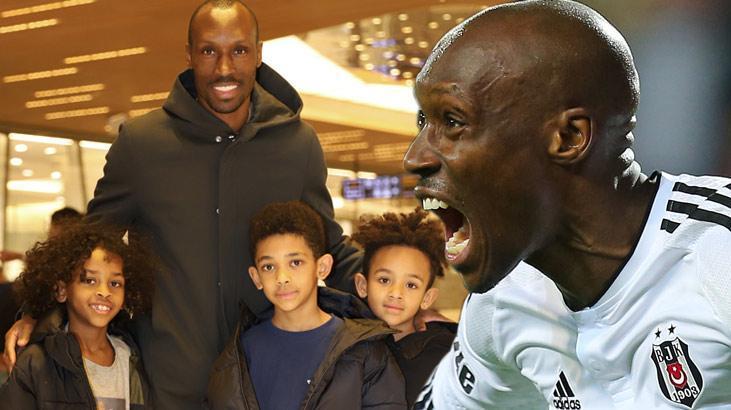 Çocuklarıyla alışveriş turuna çıkan Atiba Hutchinson’a yoğun ilgi!