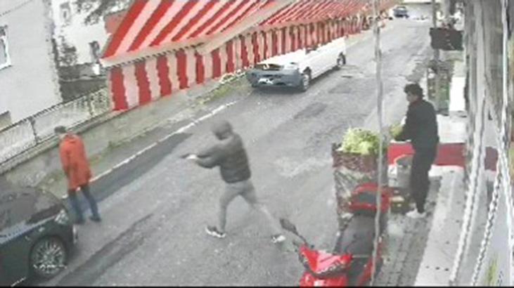 Akşehir’de avukata silahlı pusu! Bacaklarından vurdular