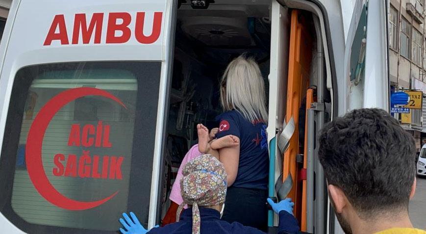 Faciadan dönüldü! 3’üncü kattan düşen bebeği tente kurtardı