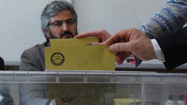 32 ilde oy verme işlemi başladı