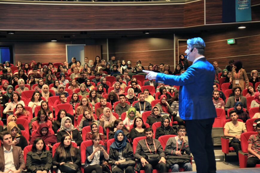 Gurbet Altay diyor ki,”Sağlık Turizminde ülkemizde Estetik Cerrahi en çok ne tercih ediliyor?”