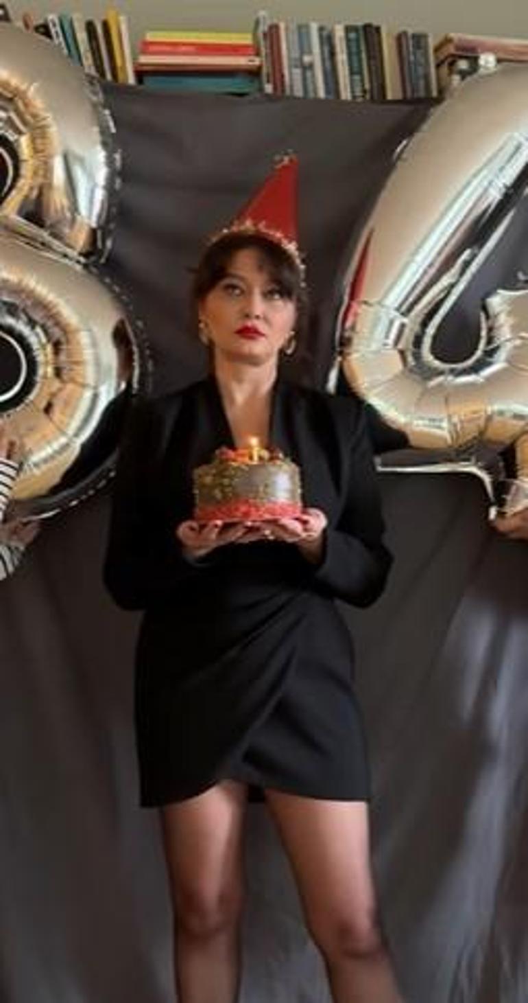 Nurgül Yeşilçay 48 oldu! 'Yeni yaş' paylaşımıyla kırdı geçirdi