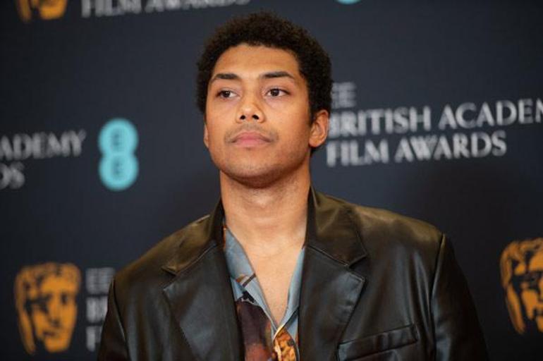 27 yaşındaki ünlü oyuncu motosiklet kazası sonucu hayatını kaybetti!