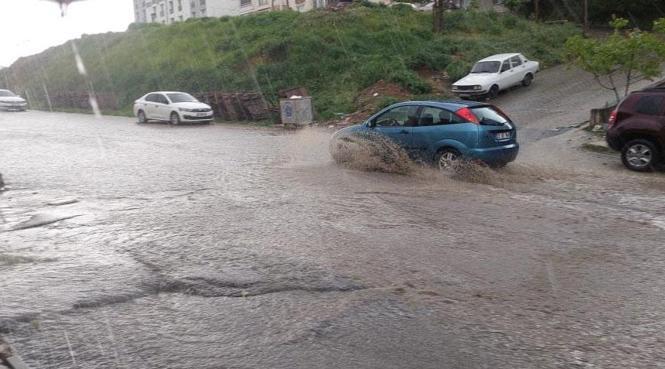 Meteoroloji'den peş peşe uyarılar geliyor! Başkenti dolu vurdu