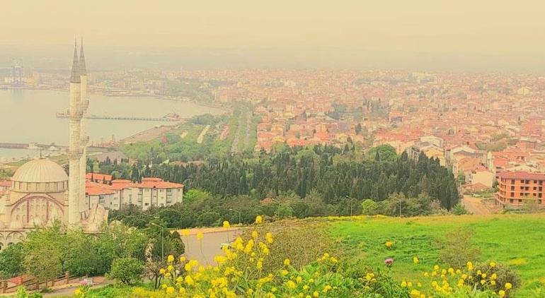 Son dakika... Yunanistan'da gökyüzü kızıla büründü! Tekirdağ'dan giriş yaptı, İstanbul'a geliyor