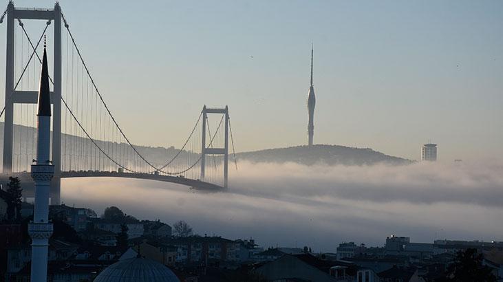 İstanbul Boğazı'nda gemi trafiği askıya alındı!