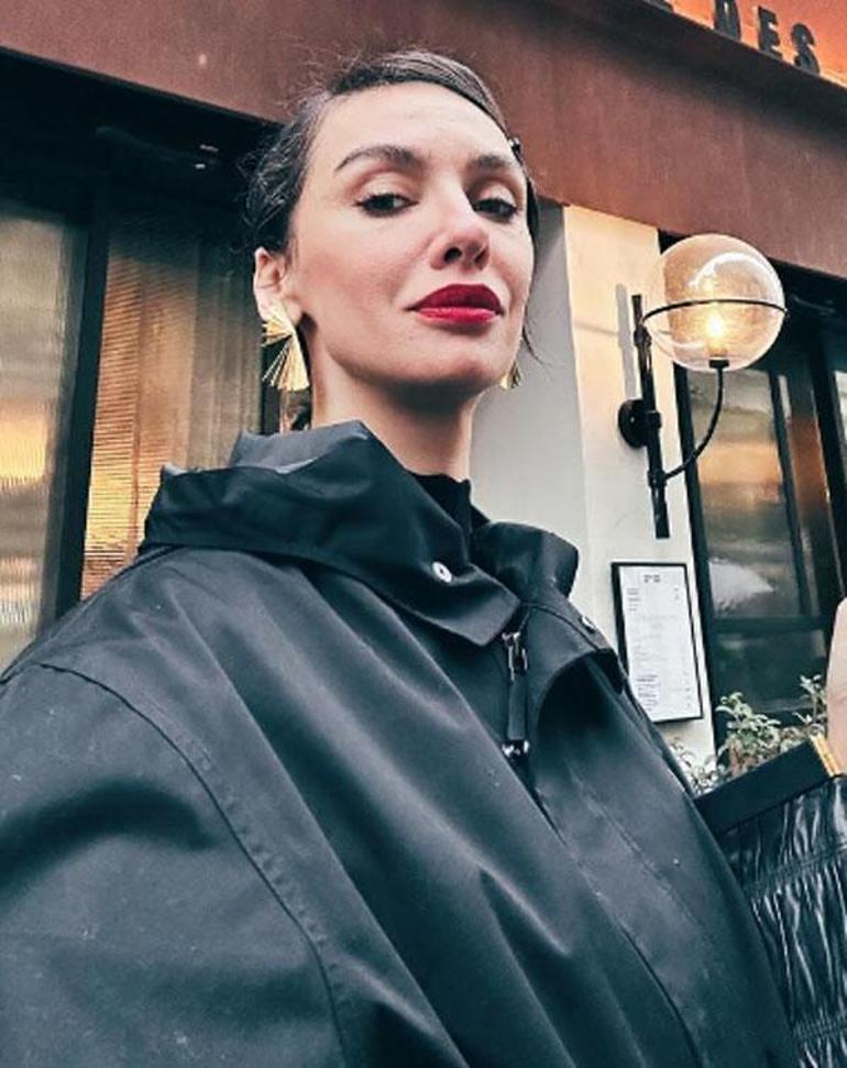 Birce Akalay aşka geldi! Hakan Kurtaş ile ilk paylaşım