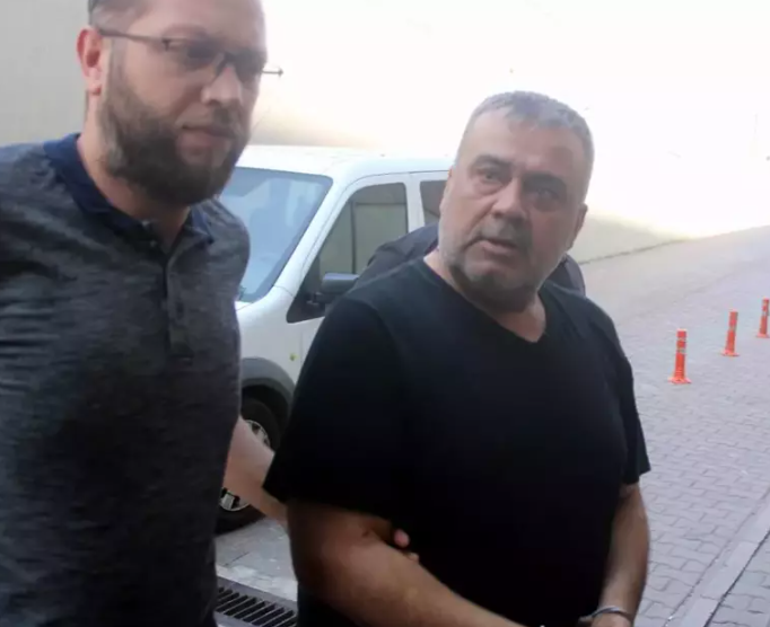 Şarkıcı Metin Işık ve oğluna ceza yağdı! Tüfekle dehşet saçmıştı