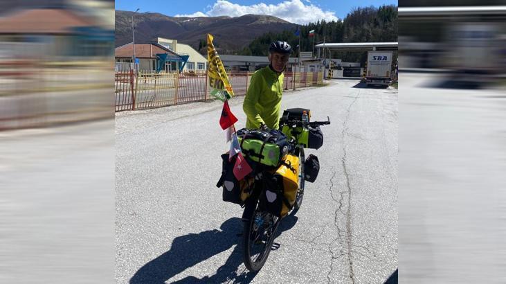 Kuzey Makedonya’dan bisikletle Hac’a gidiyorlar