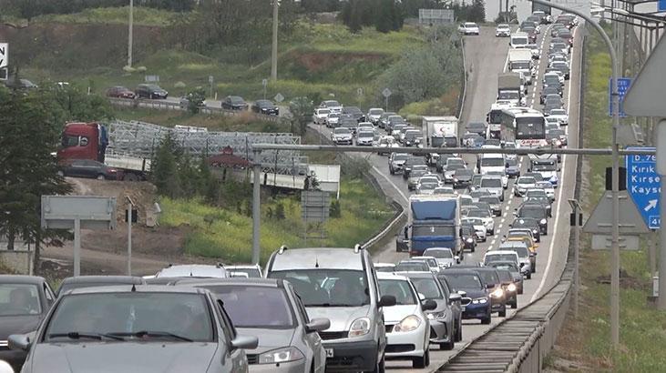 Ramazan Bayramı tatili başlıyor! 20 milyon kişinin yollarda olması bekleniyor