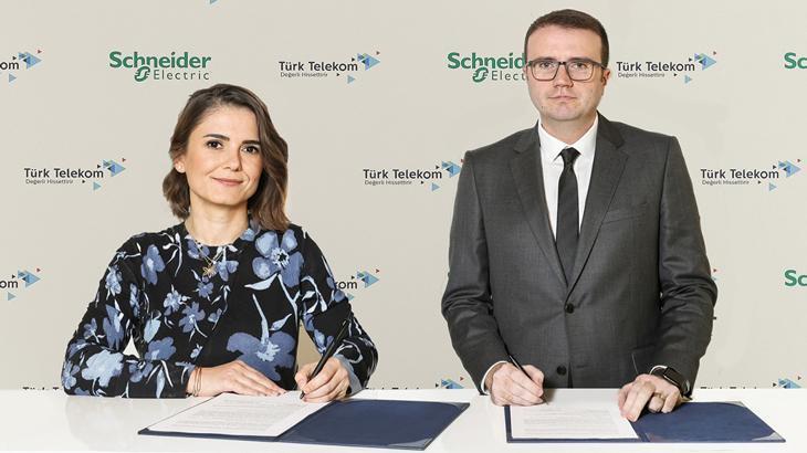 Türk Telekom ve Schneider Electric’den endüstriyel otomasyon anlaşması