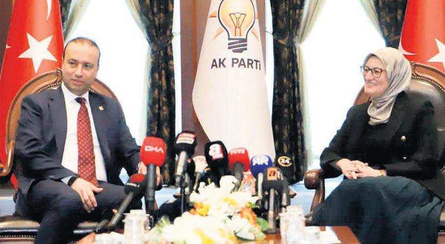 Siyasi polemiğe bayram molası!