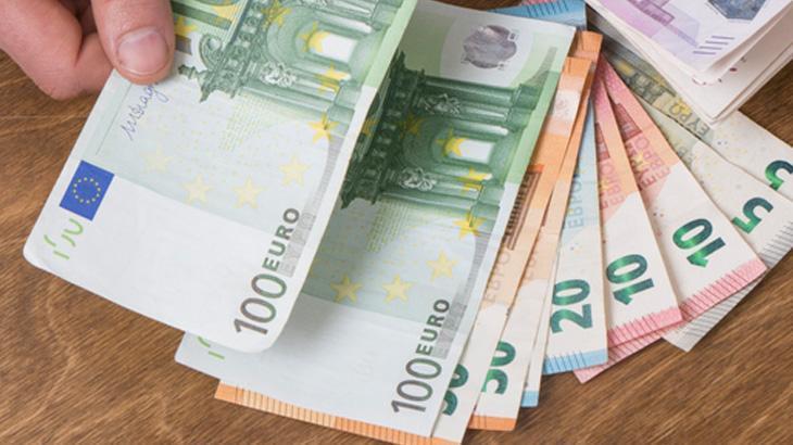 SGK, 7 bin anneye 325 euro destek verecek