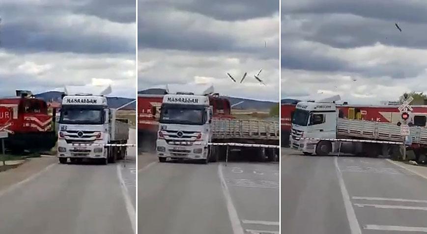Yer: Afyonkarahisar! Yolcu treni, hemzemin geçitte TIR’a çarptı