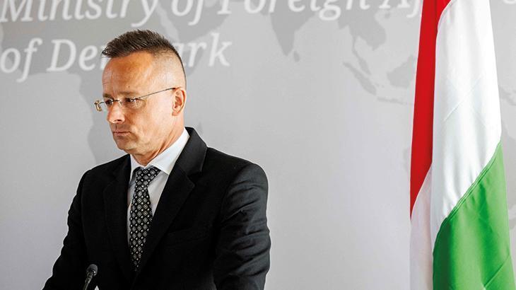 Macaristan’dan flaş dünya savaşı açıklaması! ‘Brüksel’de hazırlıklar yoğunlaşıyor’