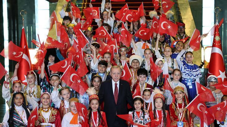 Cumhurbaşkanı Erdoğan’dan 23 Nisan tebriği
