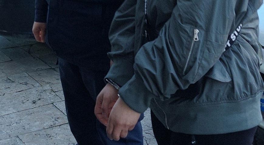 İstiklal Marşı okunurken yüksek sesle müzik açan kadına gözaltı