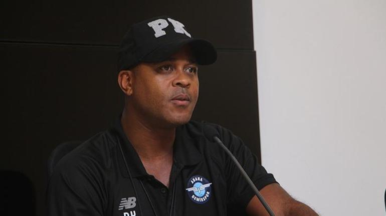 Adana Demirspor'la FIFA'lık olan Patrick Kluivert, Murat Sancak hakkında çok sert konuştu: Hepimizi rahatsız etti