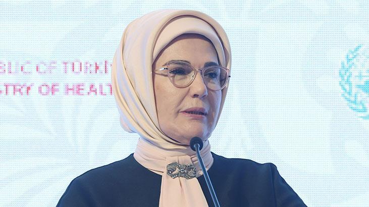 Emine Erdoğan’dan ‘Ebeler Günü’ paylaşımı