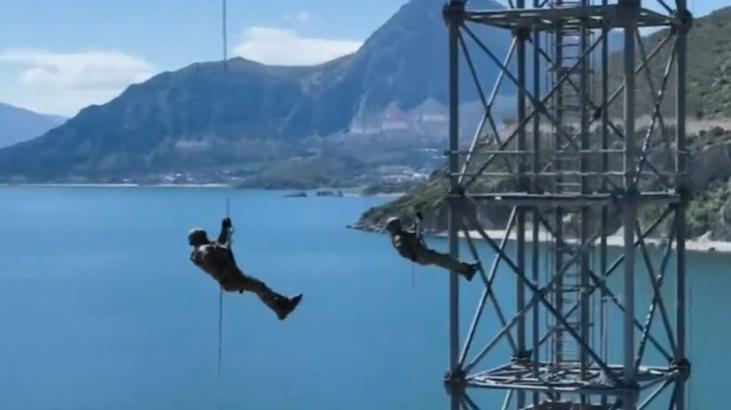 Çelik gibi yürek: Komandolar! 126 zor engeli tamamlıyorlar