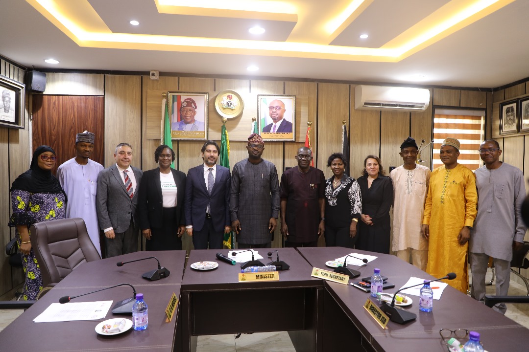 Türk Sağlık Sektörünün Nijerya Ziyareti: İşbirliği ve Yükseliş