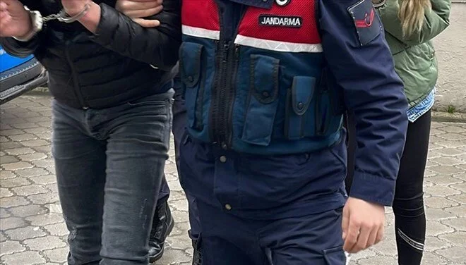 Afyonkarahisar’da Uyuşturucu Operasyonu: 3 Gözaltı