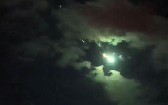 Türkiye’de Göktaşı Alarmı: Nereye Düştü, Son Dakika Bilgileri