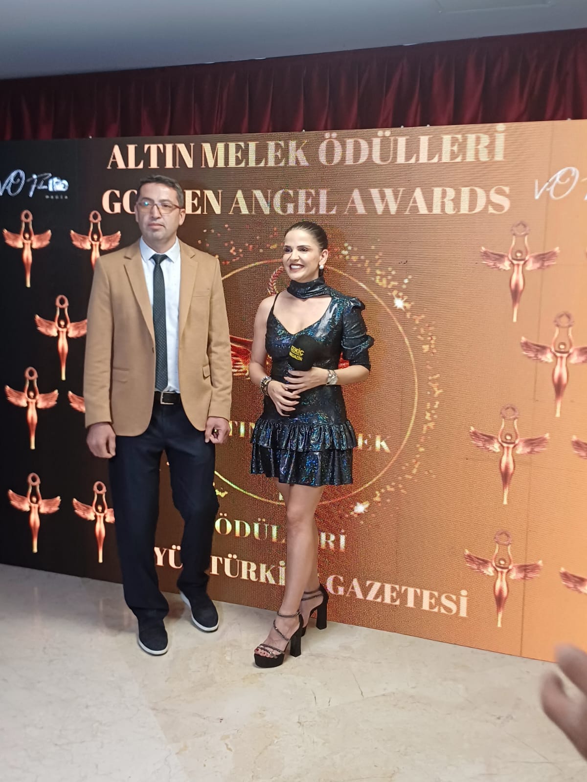 Çeşitli Alanlarda Uzmanlaşmış: Moderator Salih Emrah’ın Eğitim Sertifikaları