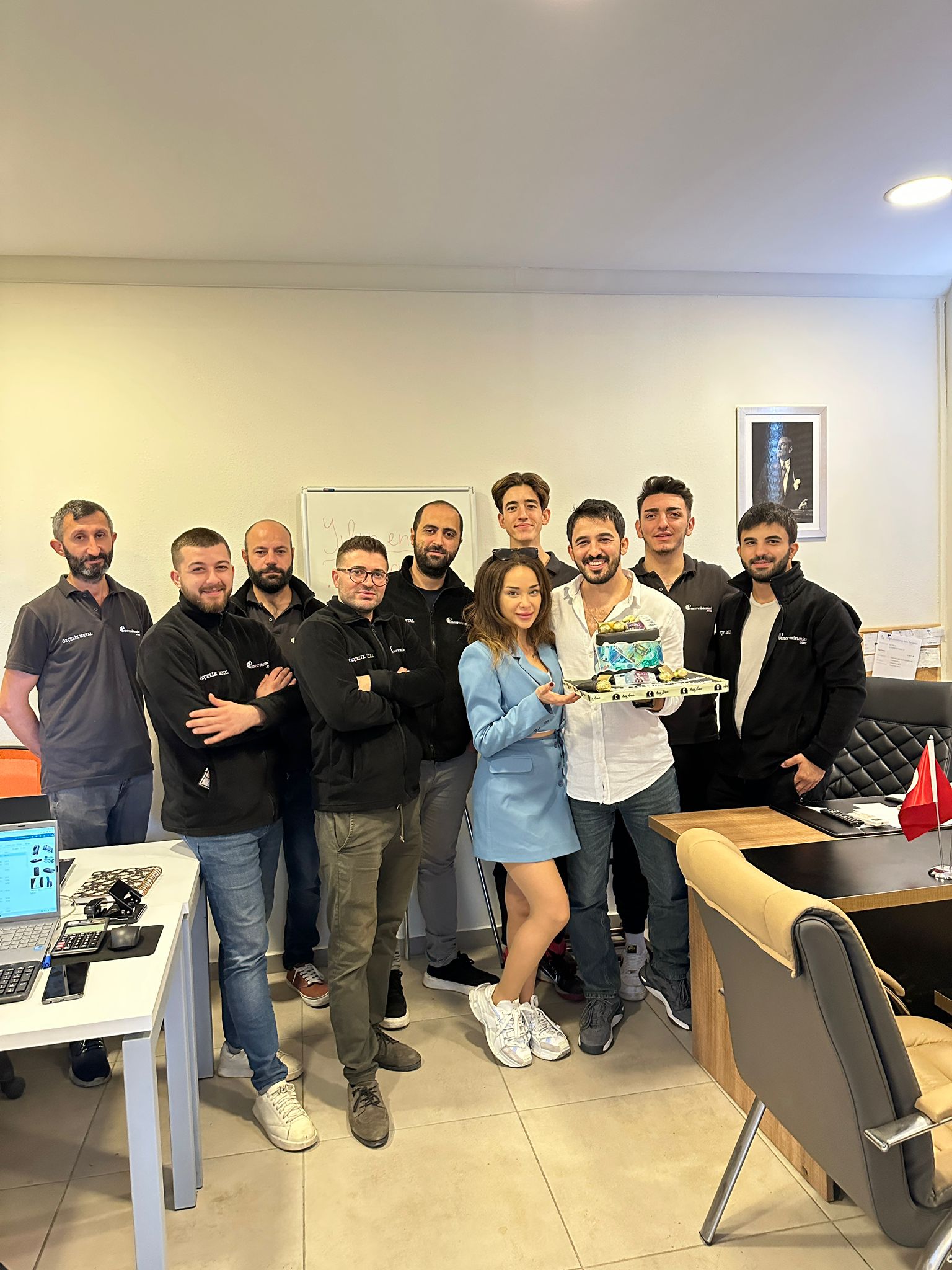 İş adamı Sosyal Sorumluluk ve Uğur Özçelik: Müzik Projeleri