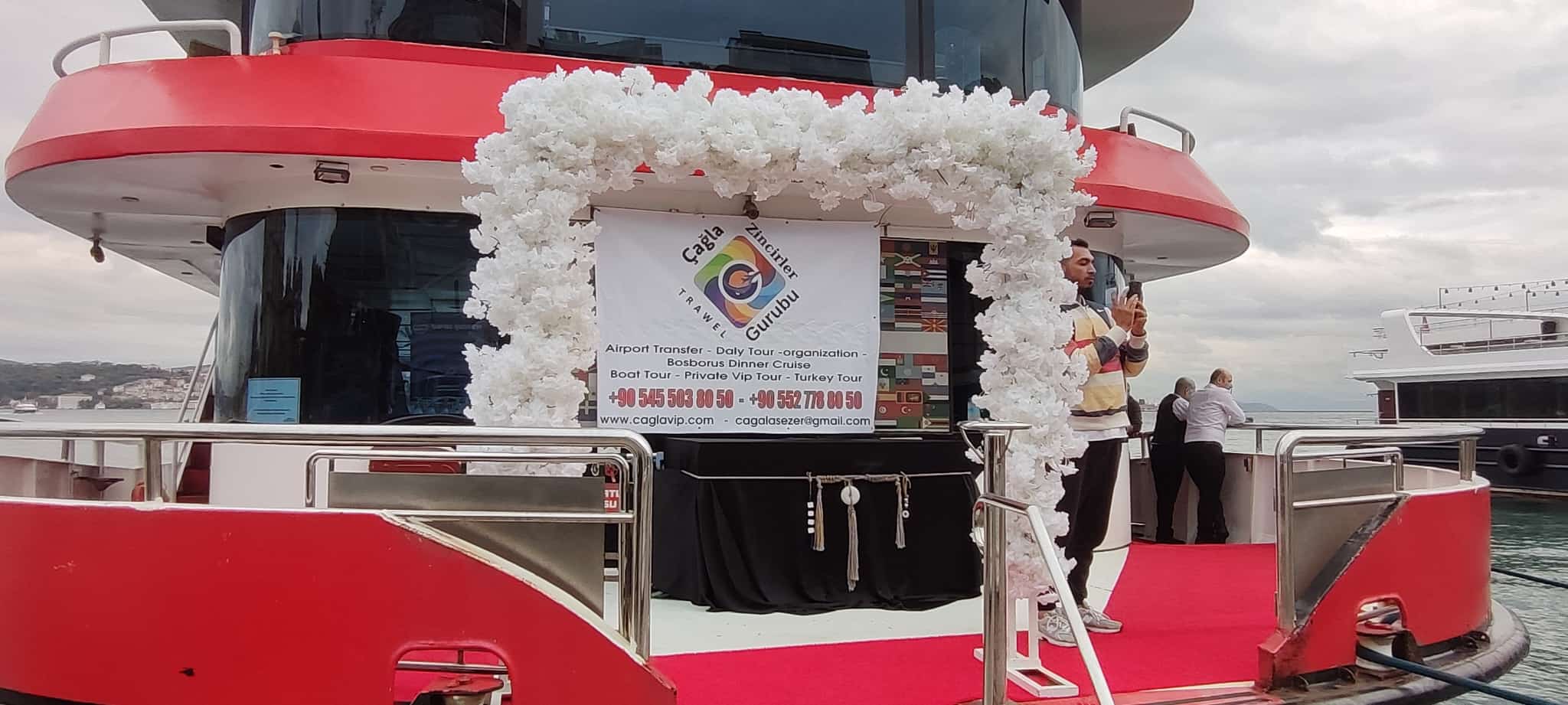 ÇAĞLA VİP TURİZM SEYAHAT ACENTASI: VIP Araç Kiralama ve Özel Şoför Hizmeti