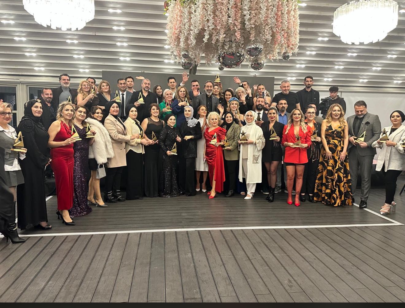 Payaslı Medya, Wilma Elles ve Diğer İsimlerin Etkinlikteki Rolünü Öne Çıkardı