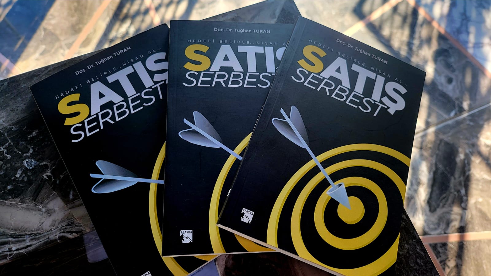 Kişisel gelişim için bir başyapıt ‘SATIŞ SERBEST’