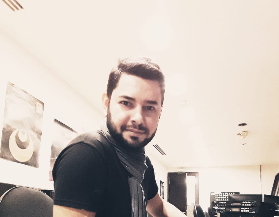 Bestekar Ahmet Kayhan, Ünlü Aranjör Özkan Tezcan ile Müzikal İşbirliği Gerçekleştirdi