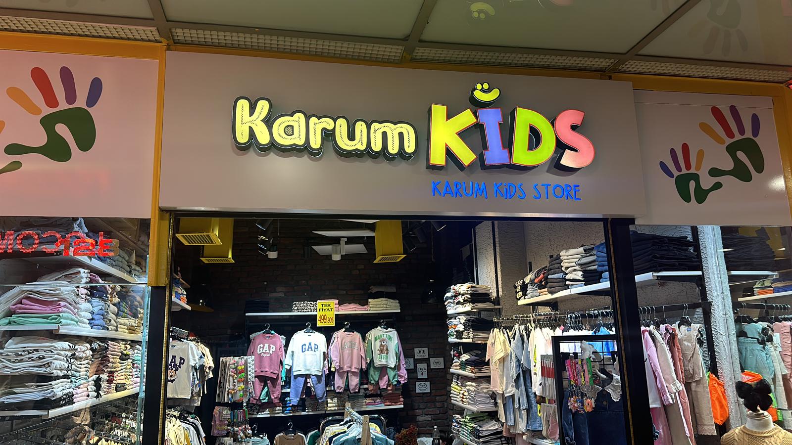 Karum Kids’te Lisans Kahramanları Sahneye Çıkıyor! Muhteşem İndirimlerle Çocukların Dünyası Renkleniyor!