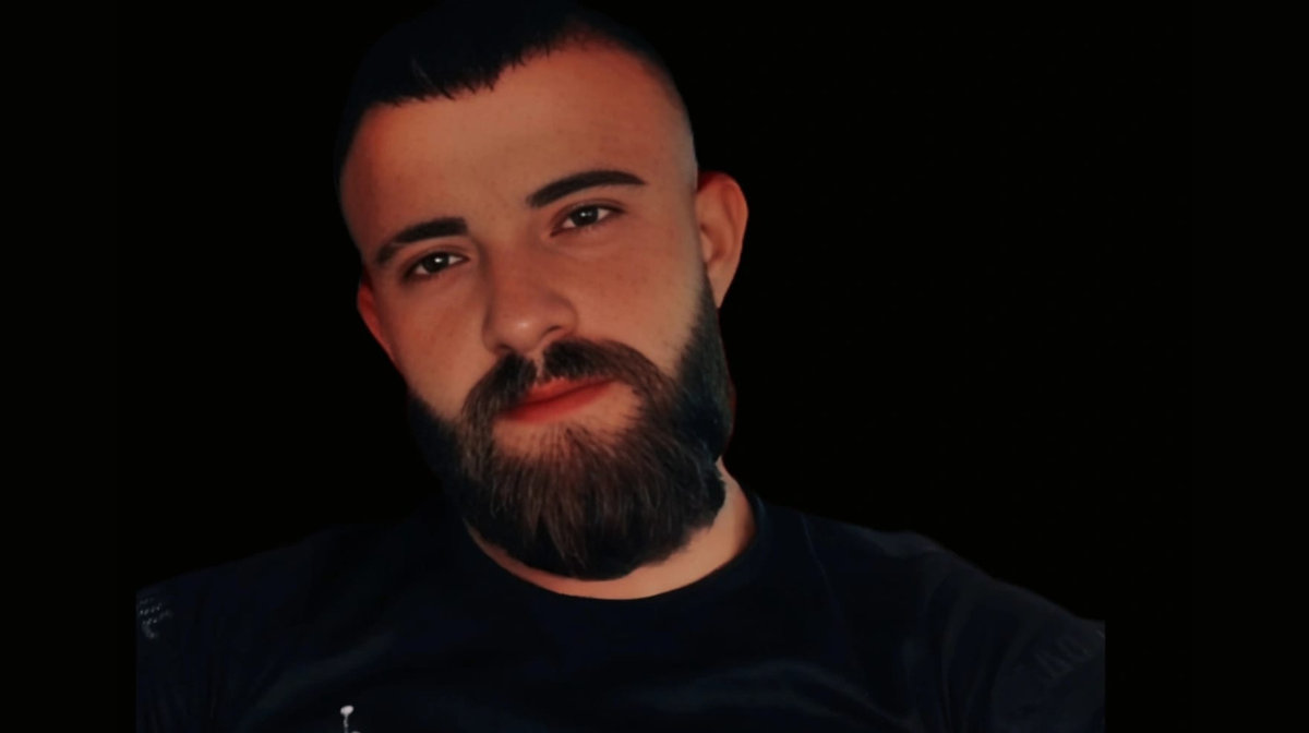 Beşir Çalgıcı: Kalabalıkta Yaratılan Anlık Şaşkınlıkların Efendisi