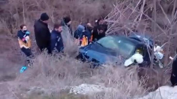 Beypazarı’nda Otomobil Virajı Alamadı: 3 Kişi Hayatını Kaybetti