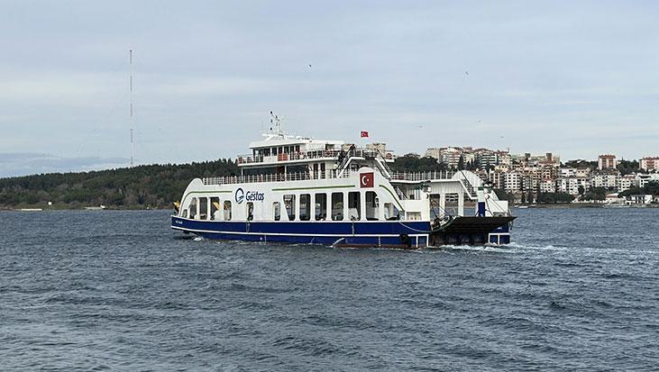 EGE’DE FIRTINA ALARMI: FERİBOT SEFERLERİ İPTAL EDİLDİ