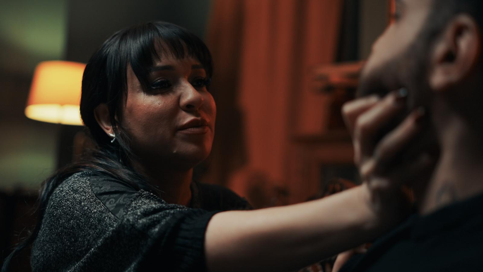 Elif Gül’den Sürpriz Plan: Üç Şarkılık Proje Sektörü Karıştırdı