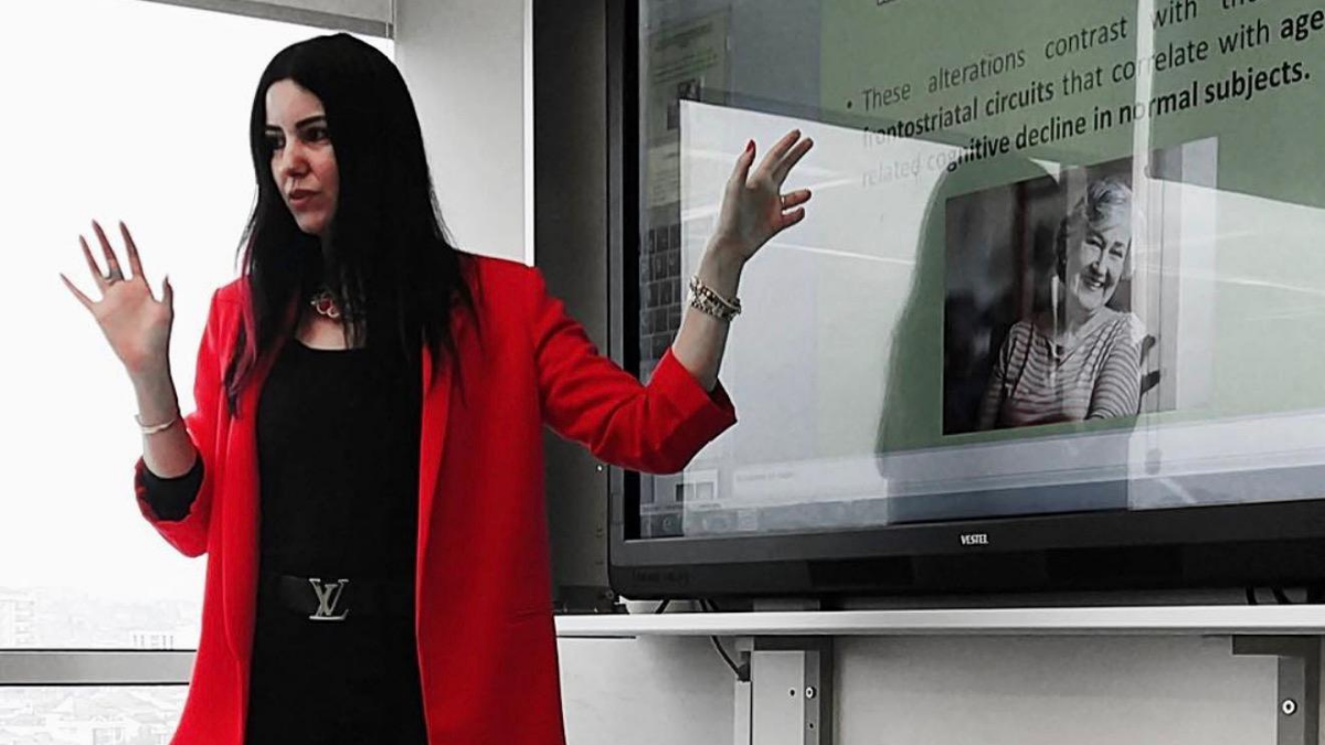 Doç. Dr. Selen Gür Özmen, Doğumda Sanal Gerçeklikle Ağrı Yönetiminde Öncü Araştırma Yaptı